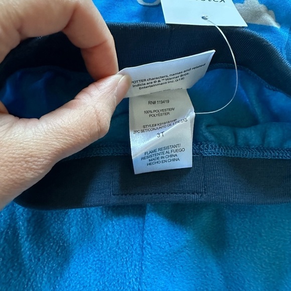 NWT Harry Potter children’s pajamas sz 3t - Picture 2 of 8